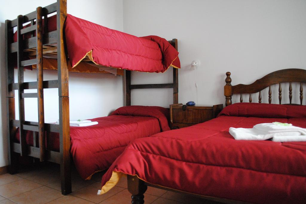 Hotel Romi Colonia del Sacramento Phòng bức ảnh